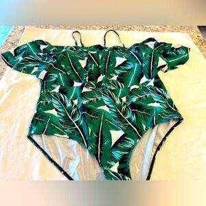Off-Shoulder Green Tropical Leaf One-Piece Swimsuit